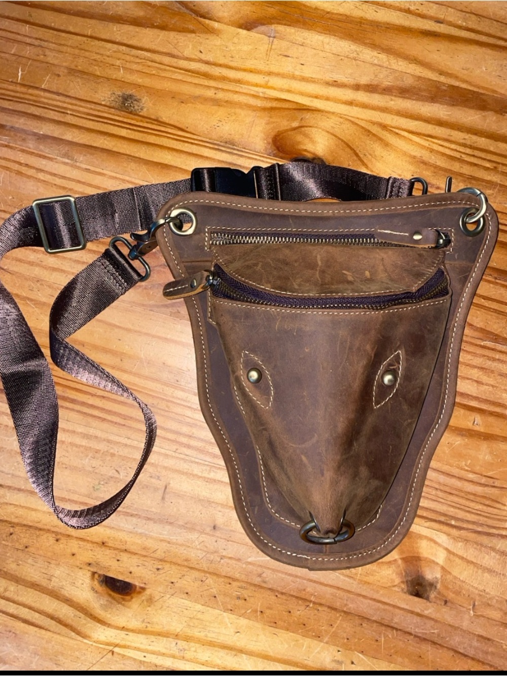 UNBRANDED LEATHER BULL WAIST/CROSSBODY BAG
